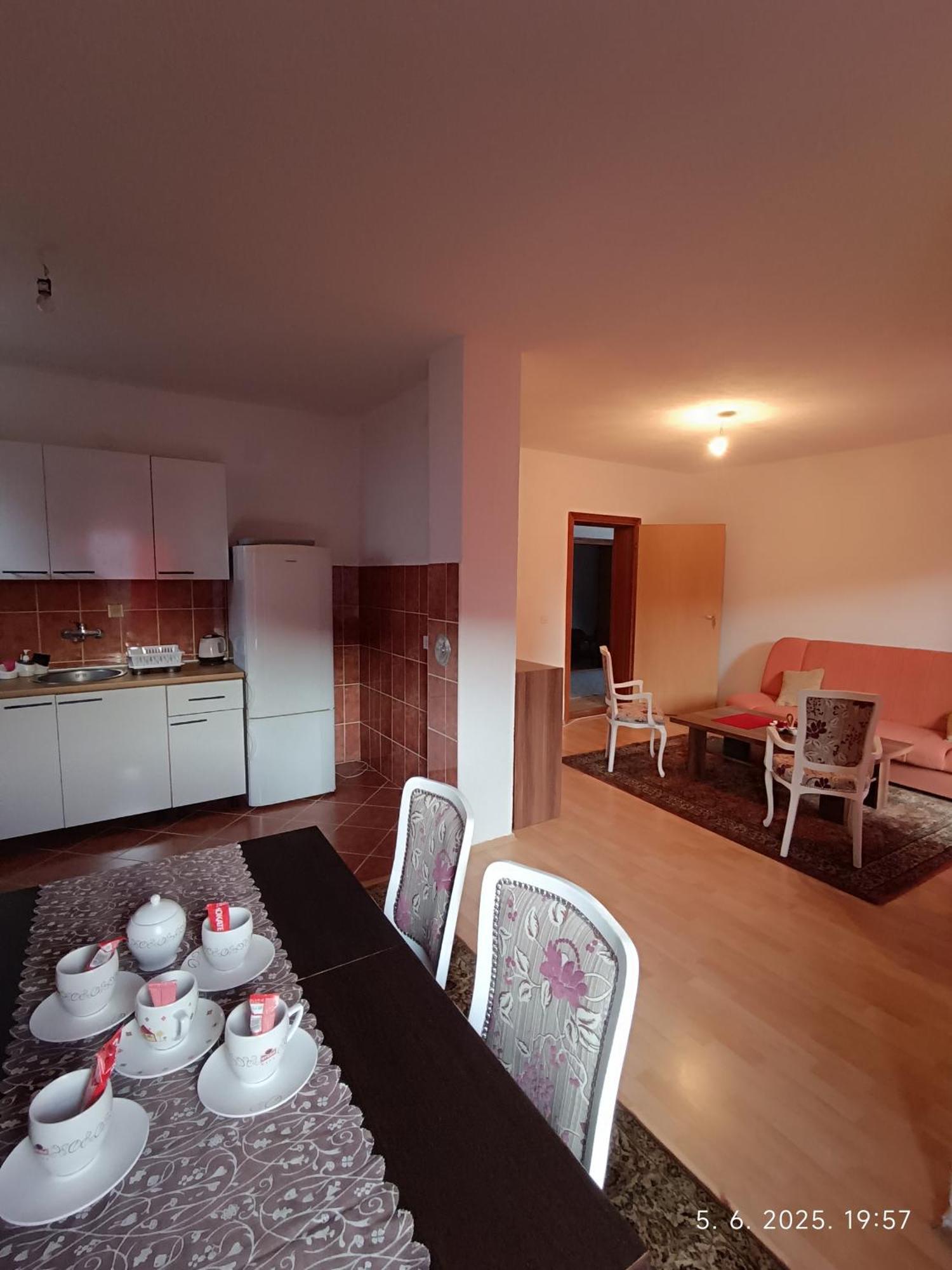 Apartman Asi Mostar Exterior foto